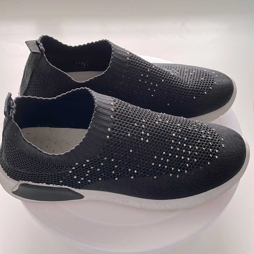 Woman’s casual sock sneakers- Size 39